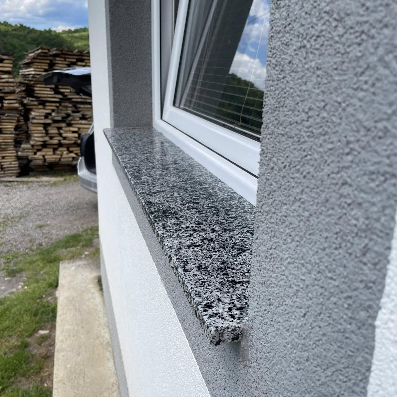 Ponuda koja se ne odbija ! Police za prozor već od 40KM/kom