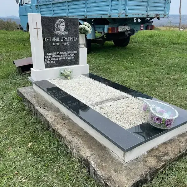 Obnova stare grobnice