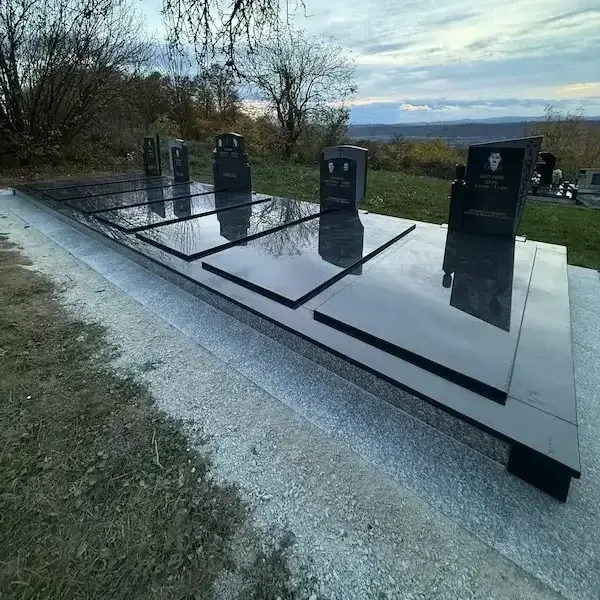 Komplet grobnica cijena