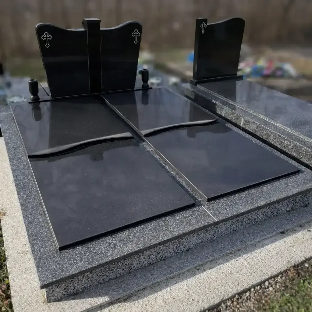 Nadgrobni spomenik Prijedor