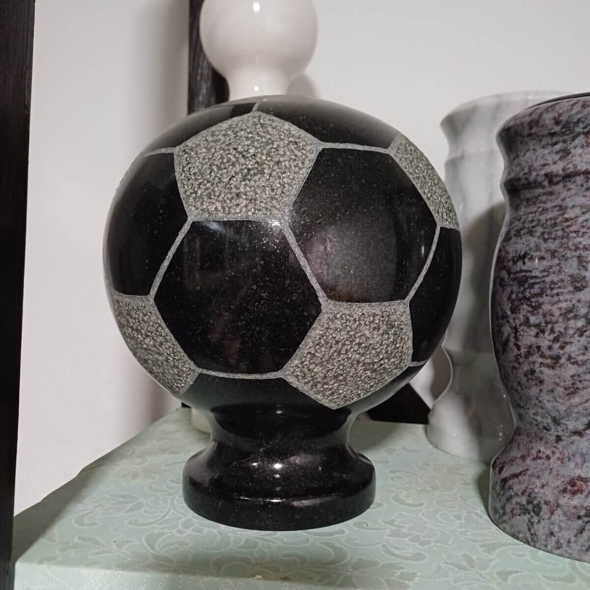 Dekoracije za spomenike