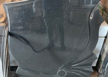 Nadgrobni spomenik katalog Nadgrobni spomenik katalog