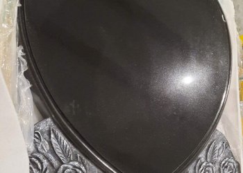 Moderni nadgrobni spomenici Moderni nadgrobni spomenici